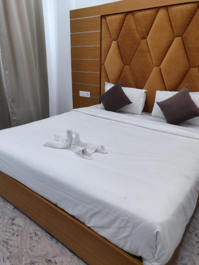 Hotel Virasat By Bookingcare Chhatarpur Zewnętrze zdjęcie